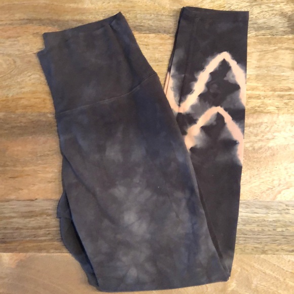 Electric & Rose Pants - Electric & Rose gray tie-dye yoga leggings